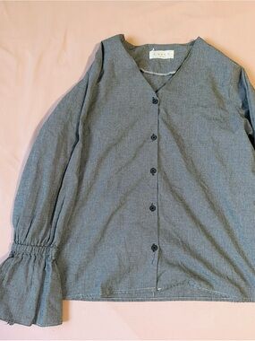 Gray Button-Front Blouse with Ruffled Cuffs